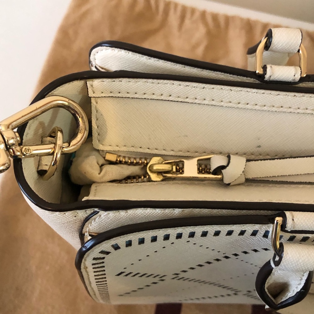 🌺🌺Authentic Tory Burch - Boutique Store Collection - Picture 15 of 15